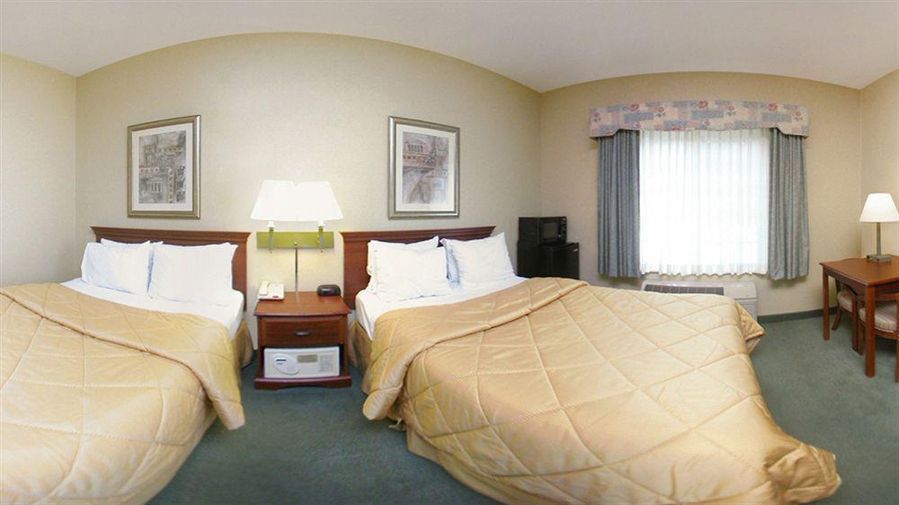 Comfort Inn Guilford Near I-95 Exterior photo